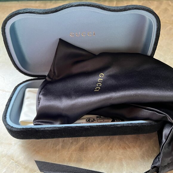 Gucci Sunglasses GG1325S - case, dust bag, & cleaning cloth MINT CONDITION main image 6